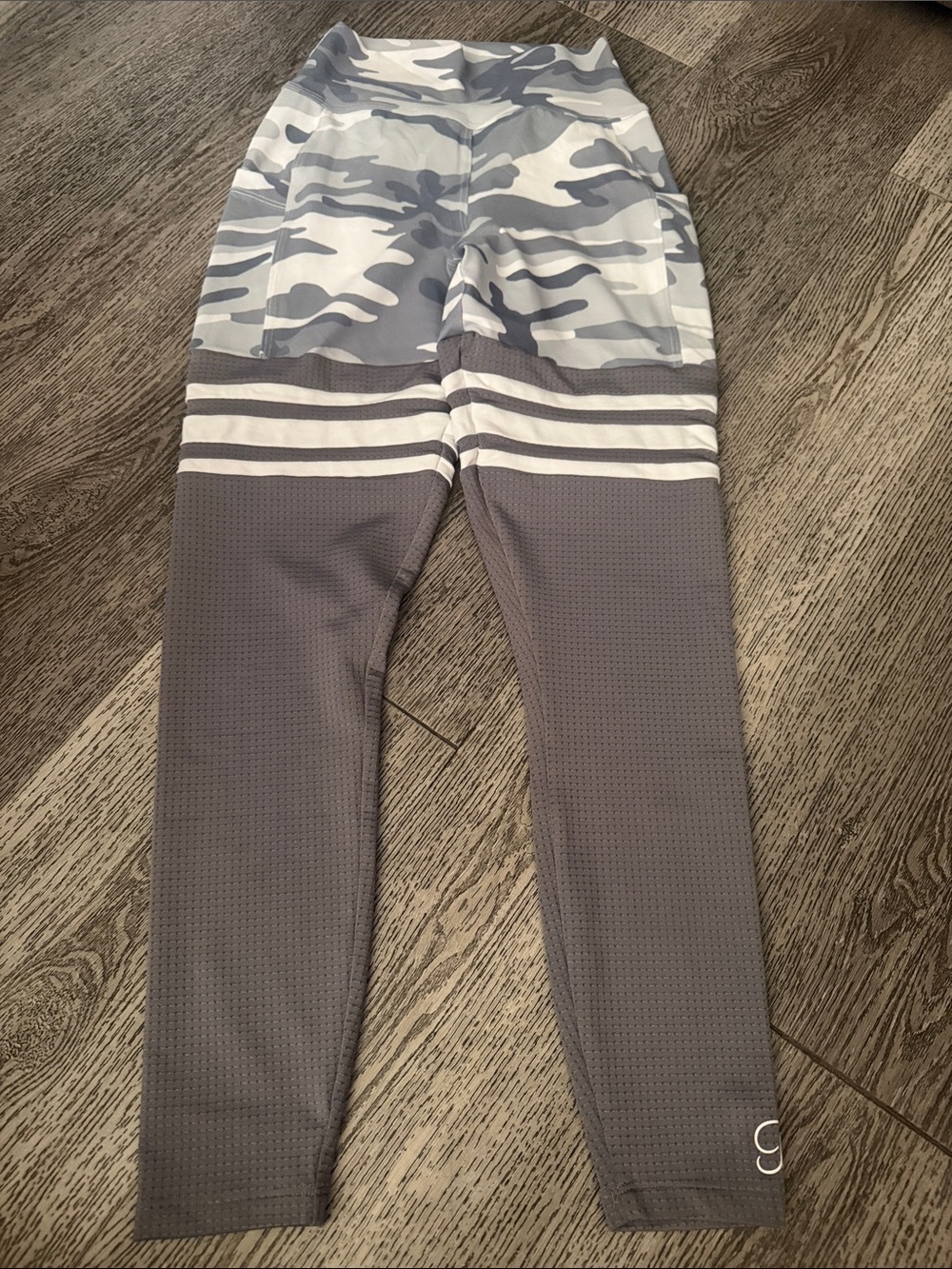Bombshell Sportswear Gray Camouflage & Charcoal High-Waist Leggings